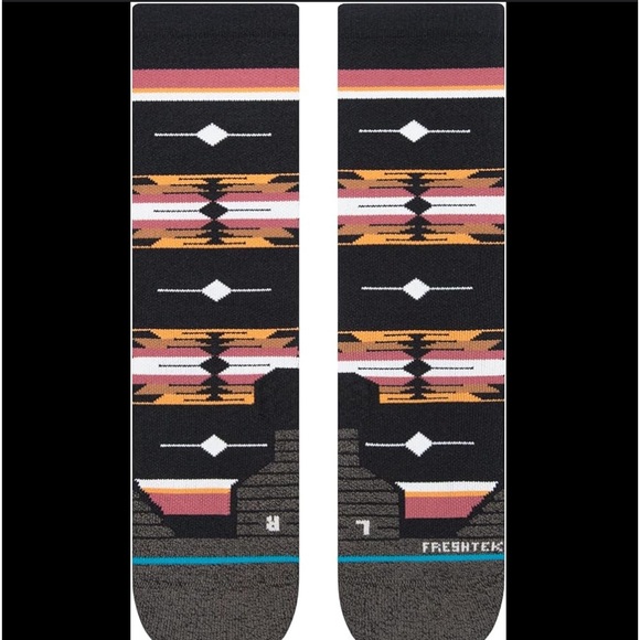 STANCE UNISEX CLOAKED MID CREW PERFORMANCE SOCKS IN SIZE MEDIUM NWT - Picture 6 of 7